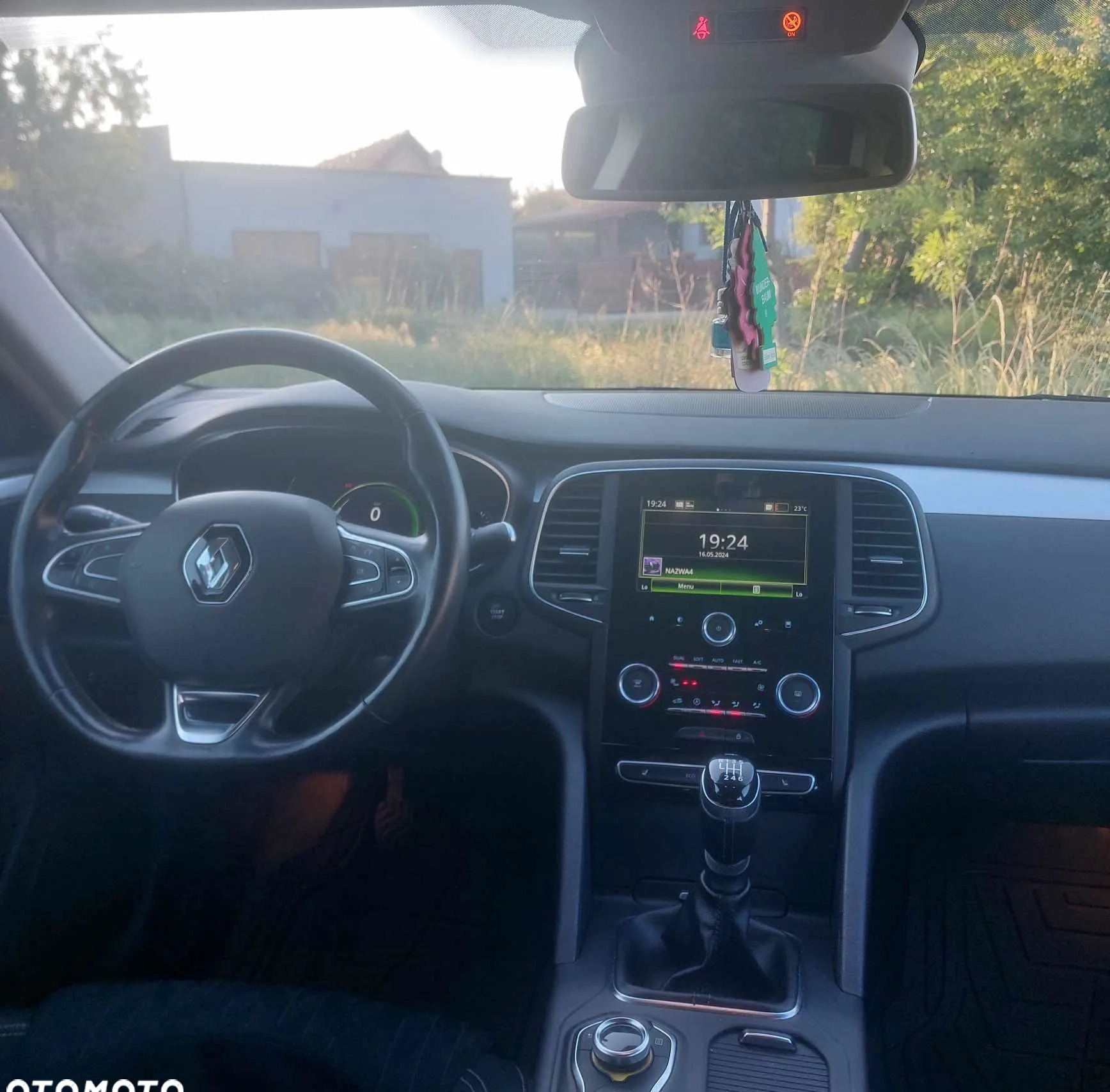 Renault Talisman cena 72900 przebieg: 102000, rok produkcji 2019 z Krobia małe 379